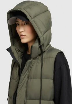 Khujo TOURIN MATT - Weste - Khaki Grün -Khujo Verkaufsgeschäft 6f86f06635ea4fa8a9de517ec6ef10ad