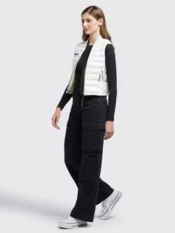 Khujo Damen Weste - STACY SHINY -Khujo Verkaufsgeschäft Damen Weste STACY SHINY pdstandard 656972 0001 modelfront 3