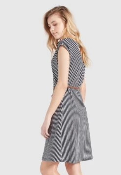 Khujo LEIFA - Freizeitkleid - Dunkelblau-weiß Gestreift -Khujo Verkaufsgeschäft ff5b9aeccd6e4f43ae0b8a04bce539c8