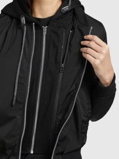 Khujo Blouson "Persee" In Schwarz -Khujo Verkaufsgeschäft khujo blouson persee in schwarz 6