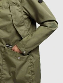 Khujo Mantel AIRA3 In Olivgrün -Khujo Verkaufsgeschäft khujo mantel aira3 in olivgrun 7