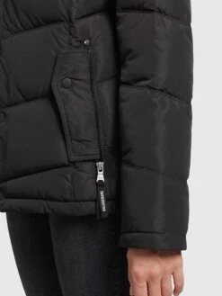 Khujo Winterjacke "Winsen 6" In Schwarz -Khujo Verkaufsgeschäft khujo winterjacke winsen 6 in schwarz 8